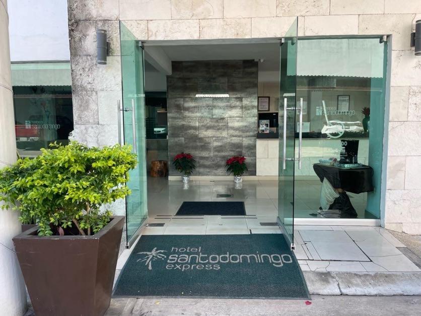 Hotel Santo Domingo Express Вільяермоса Екстер'єр фото