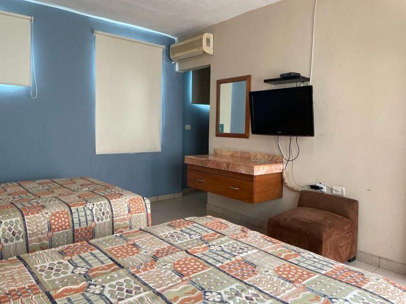 Hotel Santo Domingo Express Вільяермоса Екстер'єр фото